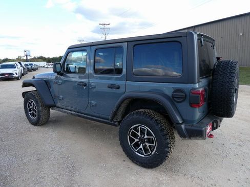 New 2026 Jeep Wrangler Unlimited Rubicon AWD/4WD image 8