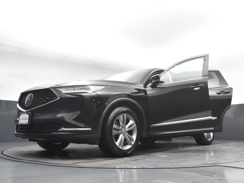 Used 2023 Acura MDX SH-AWD image 34
