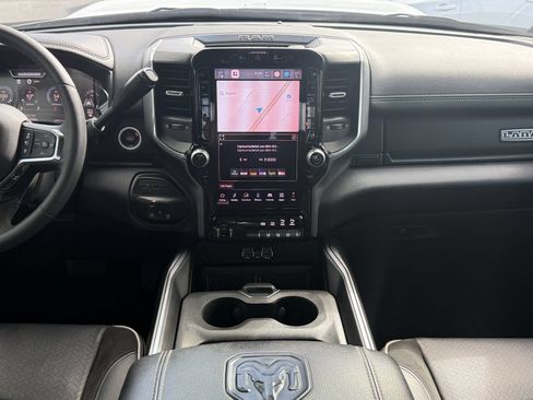 Used 2025 RAM 2500 Laramie w/ Night Edition AWD/4WD image 19