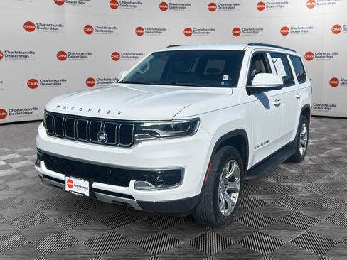Used 2022 Jeep Wagoneer Series II AWD/4WD image 1