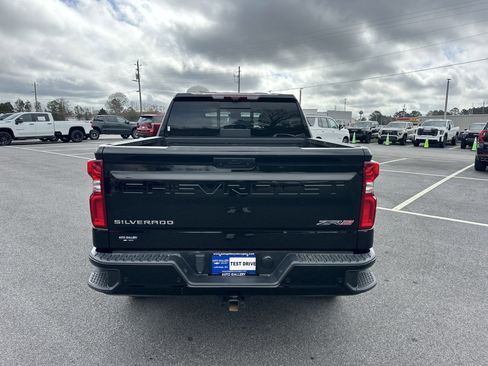 Certified 2023 Chevrolet Silverado 1500 ZR2 w/ Technology Package image 7