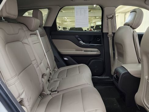 Used 2020 Lincoln Corsair Reserve w/ Equipment Group 202A image 19