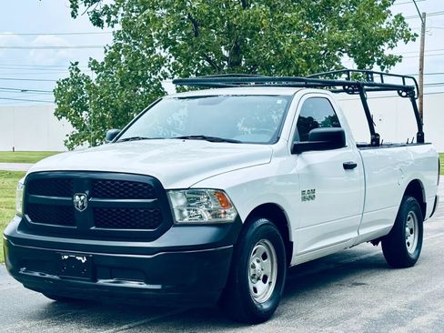 Used 2017 RAM 1500 Tradesman RWD image 1