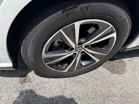 Certified 2025 Lexus RX 350 FWD w/ Technology Package image 9