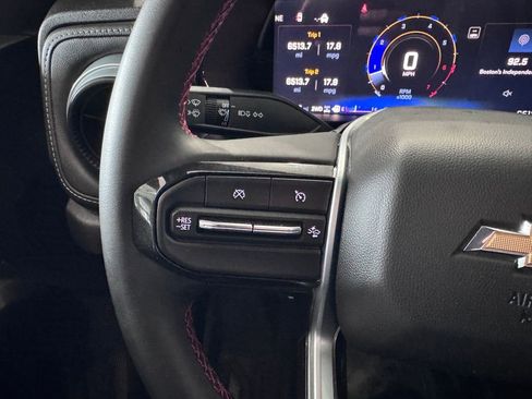 Certified 2025 Chevrolet Colorado LT w/ Advanced Trailering Package image 11