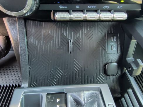 Used 2024 Toyota Tacoma SR5 RWD image 28