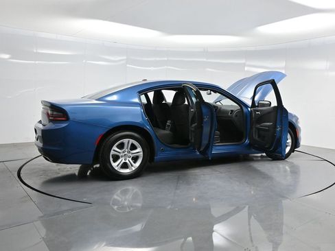 Used 2022 Dodge Charger SXT image 5