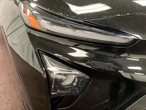 Used 2023 Chevrolet Bolt EUV LT w/ Driver Confidence Package image 27