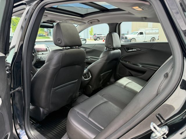 Used 2020 Chevrolet Malibu Premier FWD image 16