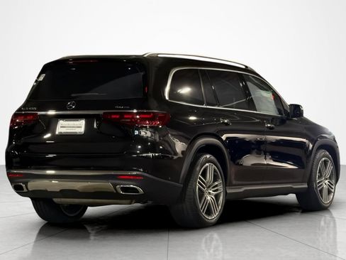 New 2026 Mercedes-Benz GLS 450 4MATIC image 5
