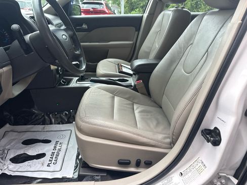 Used 2011 Ford Fusion SEL w/ 302A Rapid Spec Order Code FWD image 11