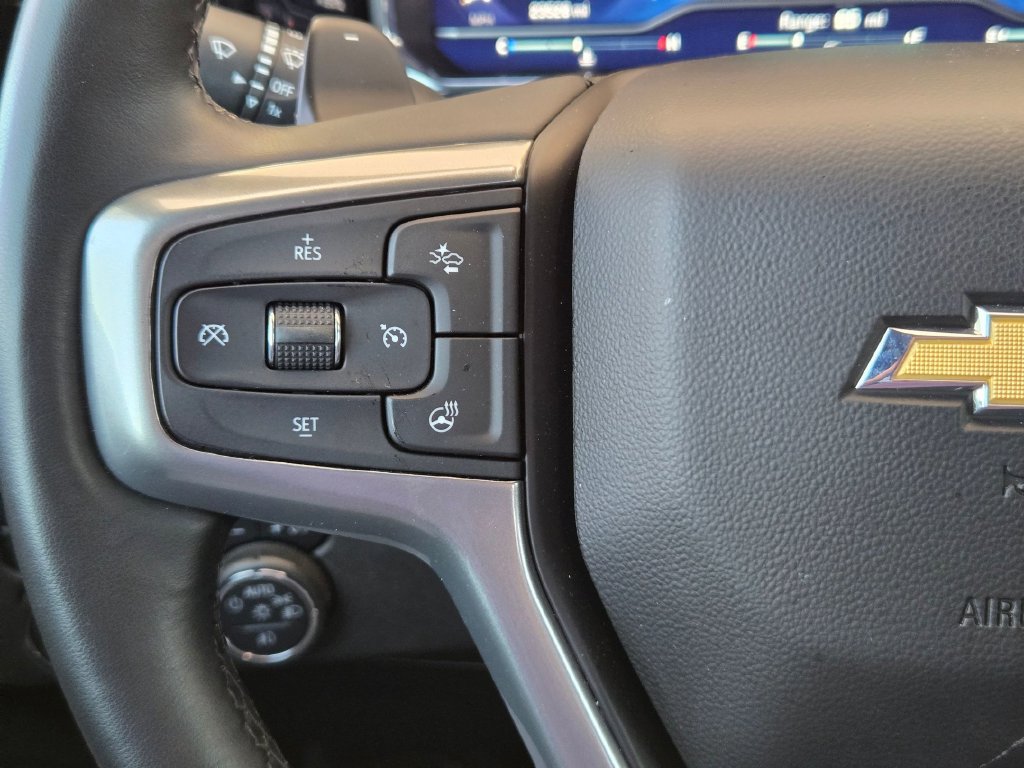 Used 2023 Chevrolet Silverado 1500 LTZ AWD/4WD image 22