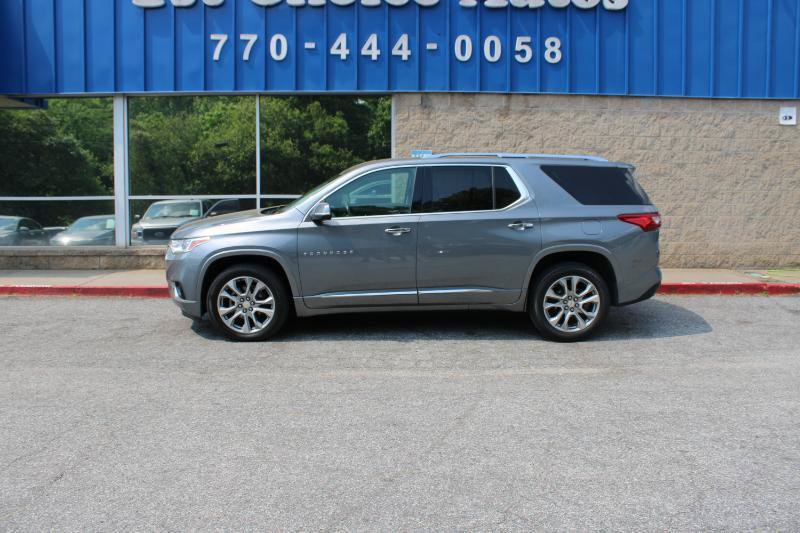 Used 2021 Chevrolet Traverse Premier FWD image 17