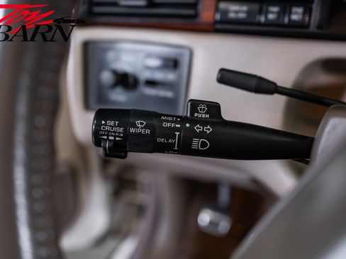 Used 1993 Cadillac Eldorado Touring FWD image 33