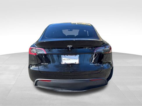 Used 2023 Tesla Model Y Long Range image 6