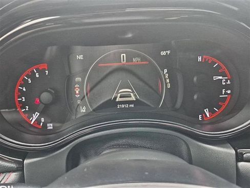 Used 2025 Dodge Durango GT AWD/4WD image 12