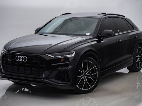 Used 2021 Audi SQ8 Premium Plus w/ SQ8 Black Optic Package AWD/4WD image 3
