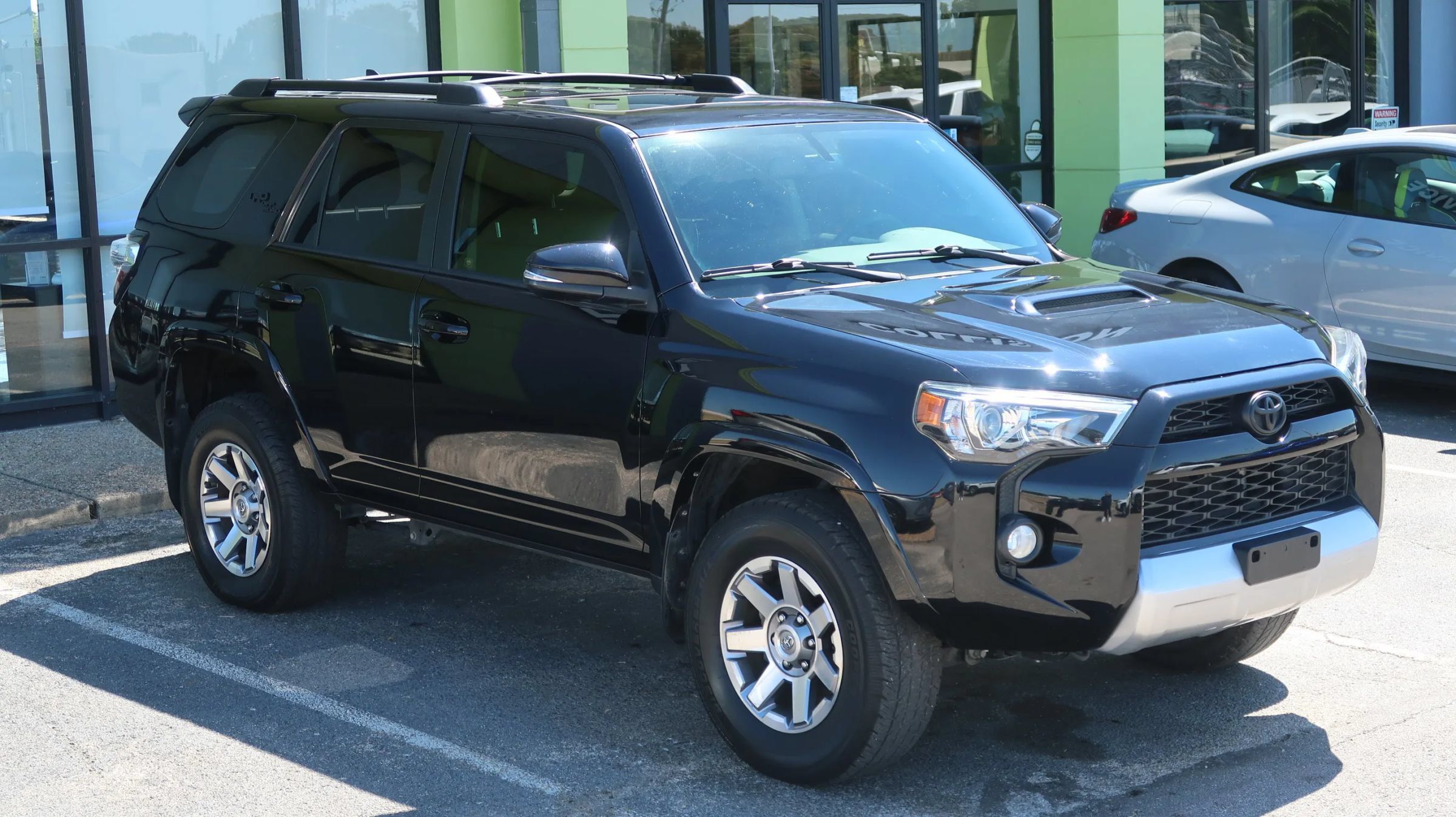 Used 2019 Toyota 4Runner TRD Off-Road Premium AWD/4WD image 5