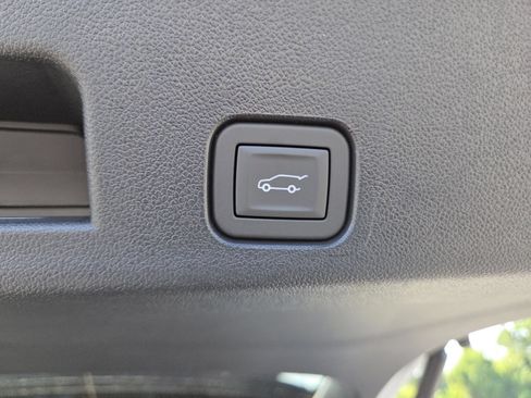 New 2026 GMC Acadia Elevation w/ Black Edition FWD image 21