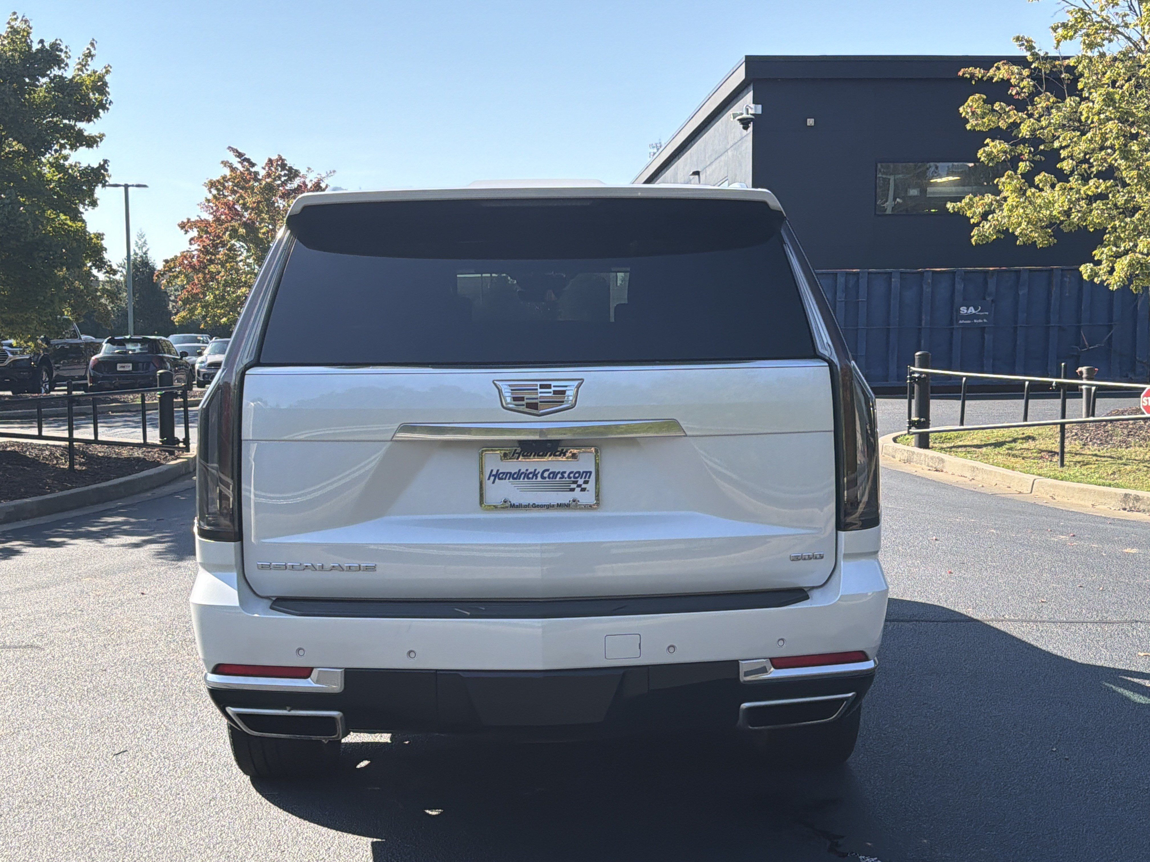 Used 2025 Cadillac Escalade Premium Luxury w/ Touring Package AWD/4WD image 17