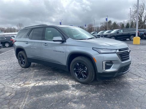 Used 2023 Chevrolet Traverse LS w/ Midnight/Sport Edition image 12