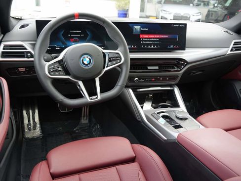 Used 2025 BMW i4 M50 w/ Premium Package AWD/4WD image 8