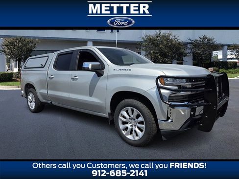 Used 2019 Chevrolet Silverado 1500 LT w/ Convenience Package image 1