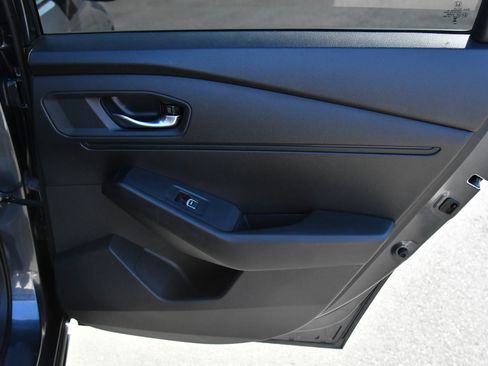 Used 2023 Honda Accord EX image 37