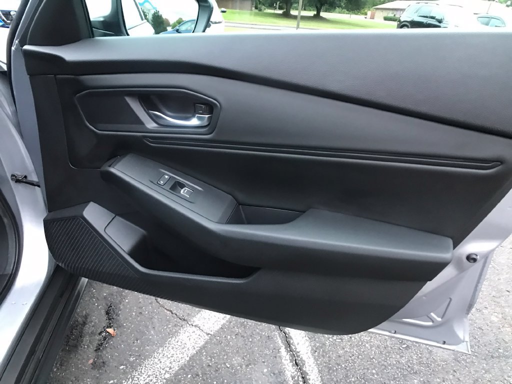 Certified 2024 Honda Accord EX image 25