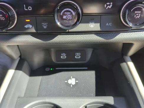 New 2026 Honda HR-V LX image 13