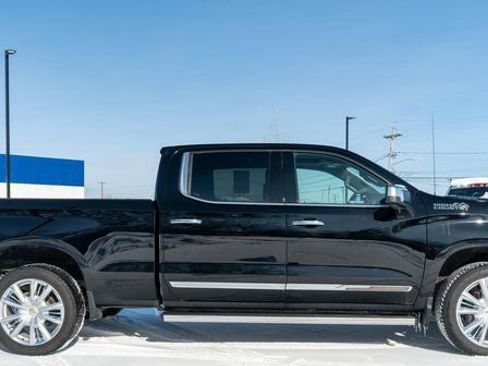 Used 2022 Chevrolet Silverado 1500 High Country w/ High Country Premium Package image 5