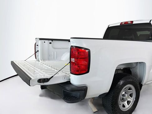 Used 2018 Chevrolet Silverado 1500 W/T w/ Trailering Package image 25