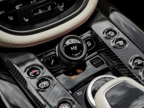 Used 2023 Aston Martin DBX 707 image 23