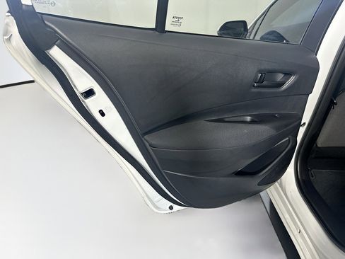 Used 2025 Toyota Corolla LE FWD image 25