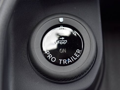 New 2026 Ford Expedition Max Platinum AWD/4WD image 16