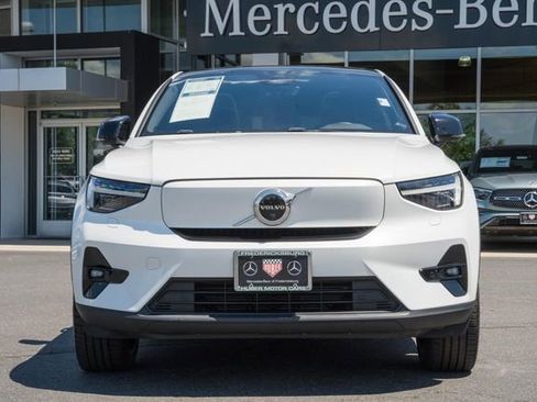 Used 2023 Volvo C40 P8 Recharge Ultimate w/ Protection Package Premier AWD/4WD image 2