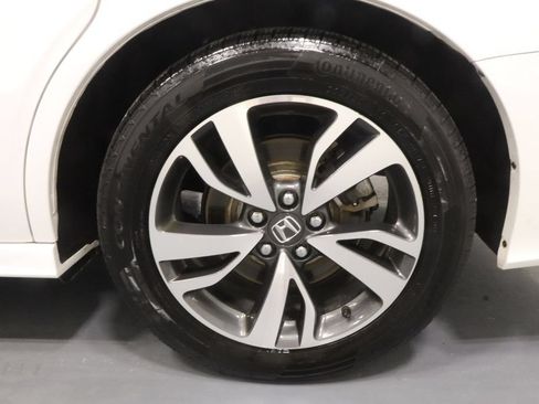 Used 2024 Honda Odyssey Touring image 26