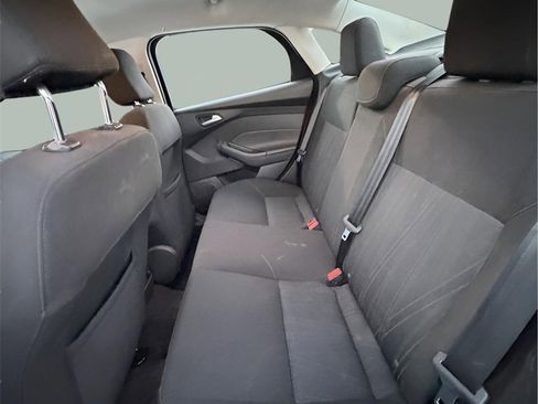 Used 2017 Ford Focus SE image 14