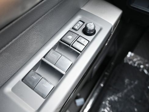 New 2026 Toyota Tundra Limited AWD/4WD image 25