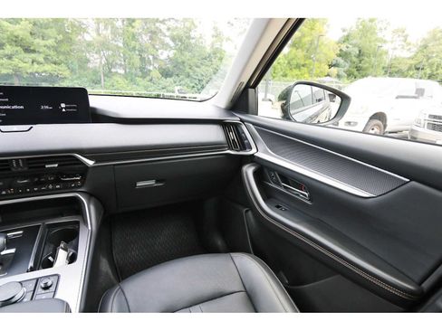 Used 2025 MAZDA CX-90 3.3 Turbo w/ Preferred Package AWD/4WD image 8