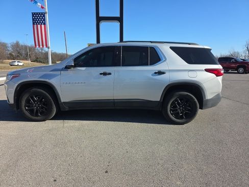 Used 2021 Chevrolet Traverse LT w/ LPO, Cargo Package image 10