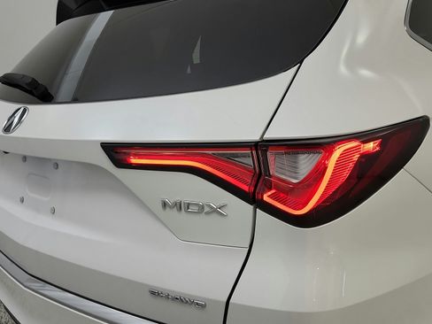 Used 2023 Acura MDX SH-AWD w/ Technology Package image 33