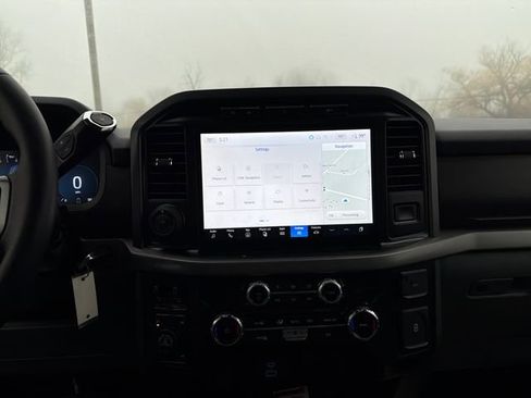 Used 2024 Ford F150 XLT w/ Tow/Haul Package image 15
