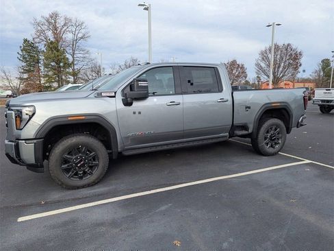 New 2026 GMC Sierra 2500 AT4 w/ AT4 Premium Plus Package image 5