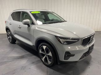 Used 2024 Volvo XC40 B5 Plus video 2