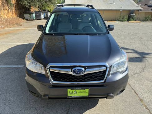 Used 2015 Subaru Forester 2.5i Premium AWD/4WD image 9