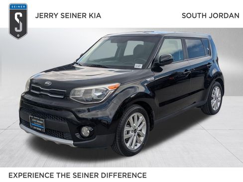 Used 2020 Kia Soul EX w/ Option Group 015 FWD image 1