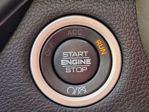 Used 2024 RAM 2500 Laramie w/ Safety Group AWD/4WD image 18