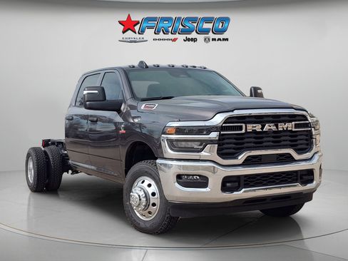 New 2025 RAM 3500 Tradesman w/ Chrome Appearance Group image 1