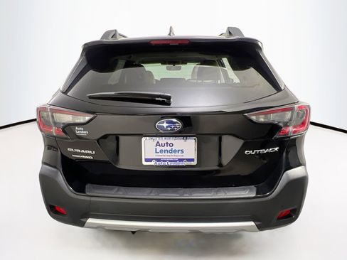 Used 2023 Subaru Outback Limited image 6
